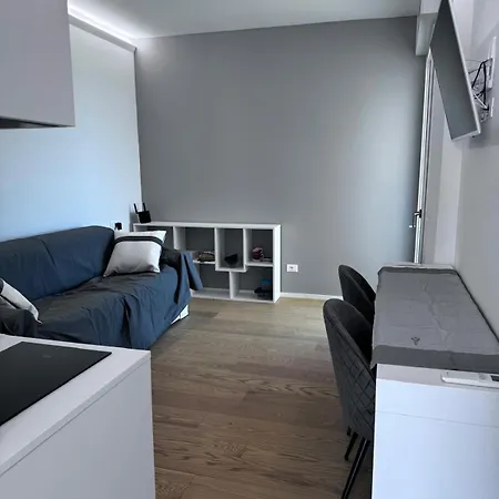 Apartmán La Torre Moderno Monolocale Fronte Mare
